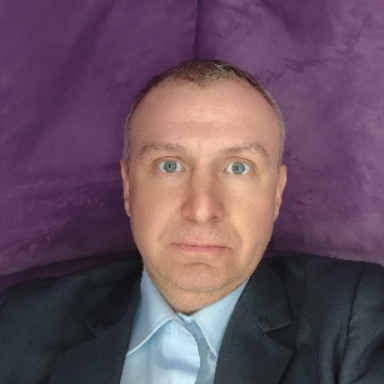 Павел Петров