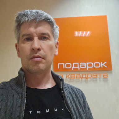 Антон Семенников