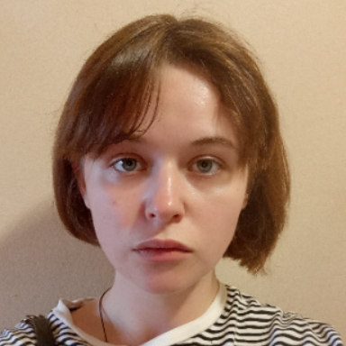 Софья Литвинова
