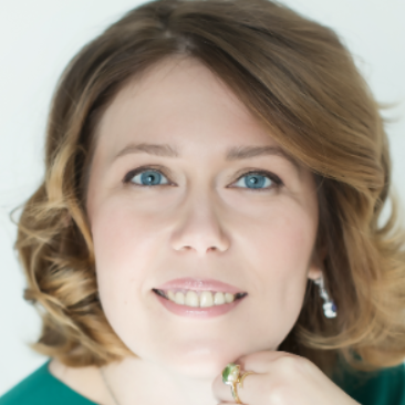 Елена Голикова