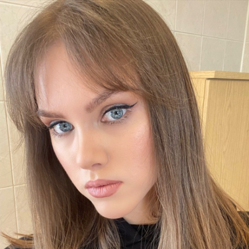 Анна Черникова