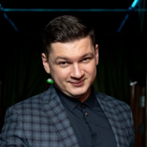Александр Коноплев