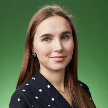 Анна Старкова