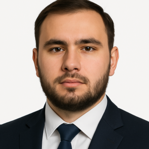 Даниил Акопян