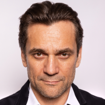 Дмитрий Миллер
