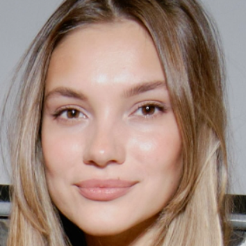 Arina Si