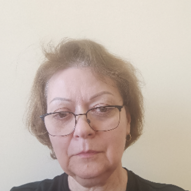Светлана Комбарова