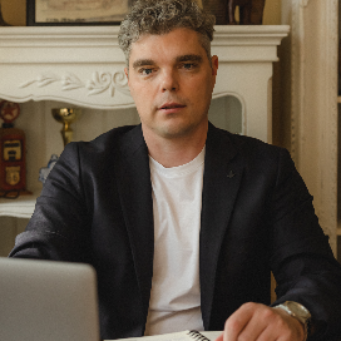 Дмитрий Беликов