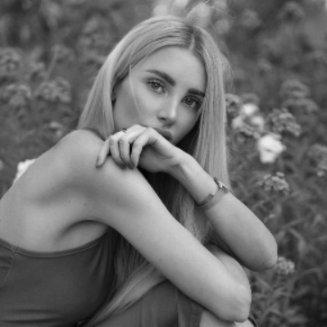 Анна Можаровская