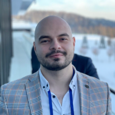 Владимир Ломтев