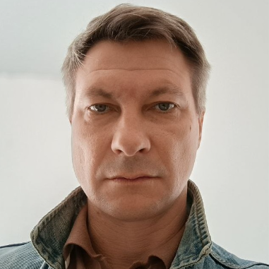 Андрей Борисов