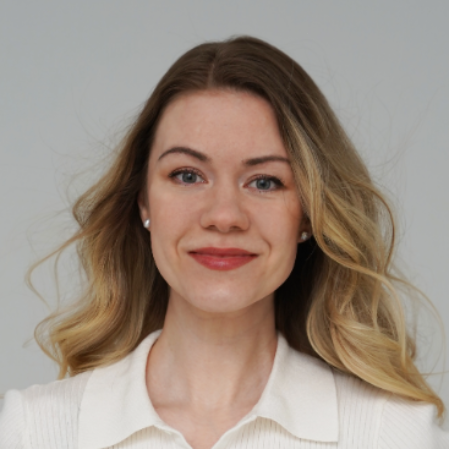 Елена Момотова