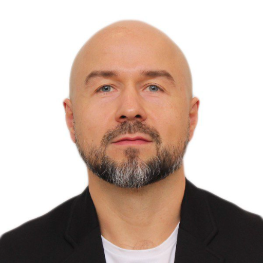 Игорь Кононов