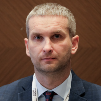 Павел Платонов