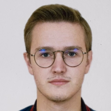 Максим Шмитов