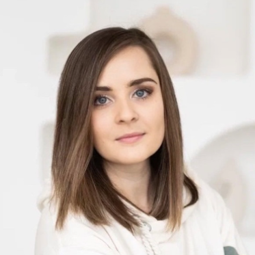 Элина Малых