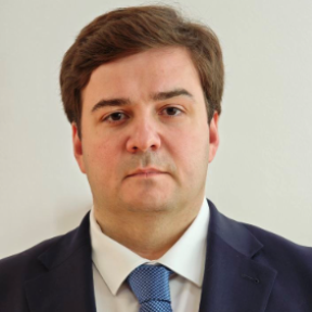 Дмитрий Пирадов