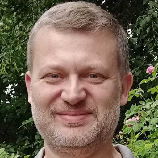 Dmitry Larikov