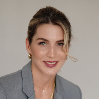 Ирина Леонова