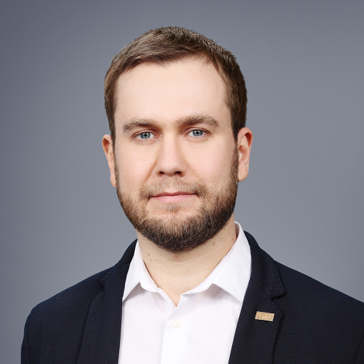 Максим Гладкий