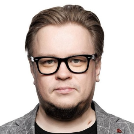 Евгений Новиков