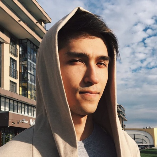 Maksim Zhuravlev