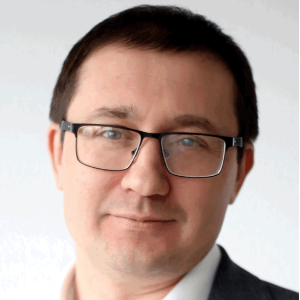 Роман Аширов