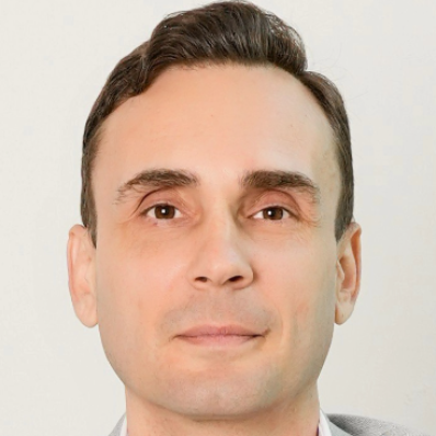 Дмитрий Харченко