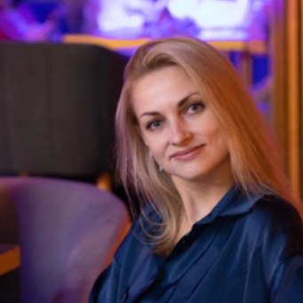 Елена Колпакова